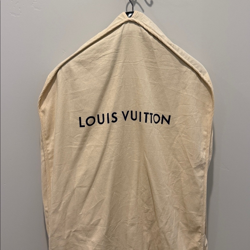 💋Louis Vuitton Beige Puffer Jacket 009 - Picture 15 of 15